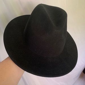 Gigi Pip Leo Black Fedora Hat